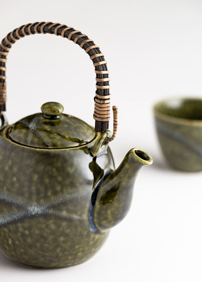Théière en grès - YOAKE. théière verte 0.6 L